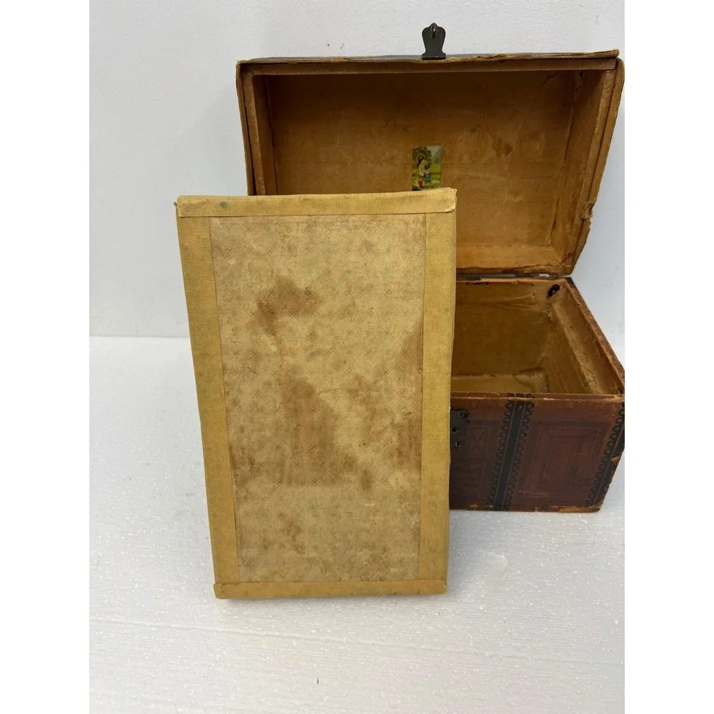 Wood Dollhouse Steamer Trunk Miniature Antique Storage Box Chest SALESMAN SAMPLE